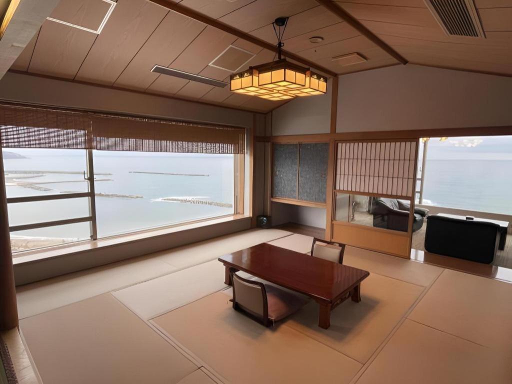 Hotel AreaOne Banjinmisaki Kashiwazaki Bagian luar foto